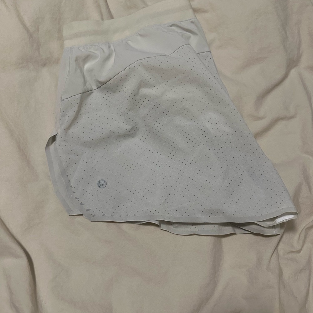 Lululemon men’s running short